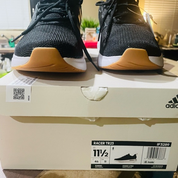 *SOLD* adidas NEW!! RACER TR23 SNEAKERS! - Picture 6 of 10